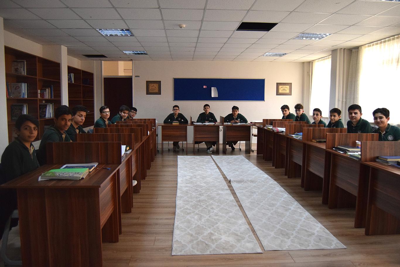 Zeytinburnu İmam Hatip Lisesi ilahiyat fakültelerine öğrenci hazırlayacak